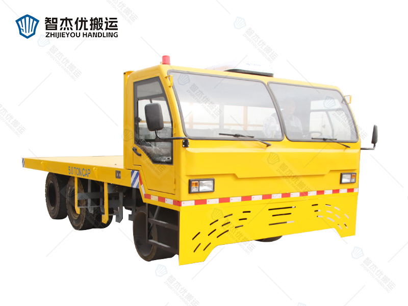 電動四輪平板車 載重力強，封閉駕駛